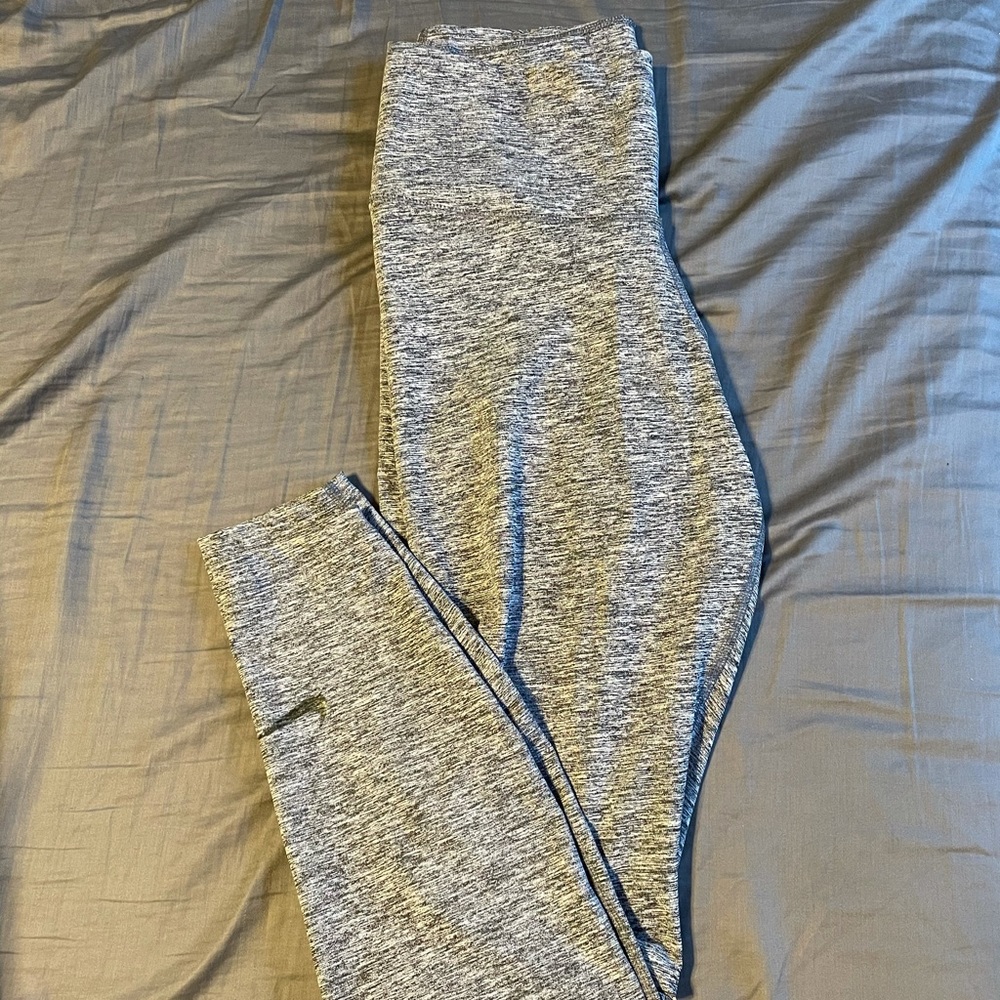 Grey Nike leggings
